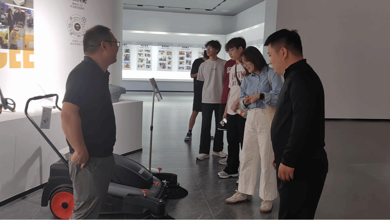 商學院 探尋紅色文化，開拓企業(yè)資源——定遠篇 網(wǎng)絡技術(shù)服務